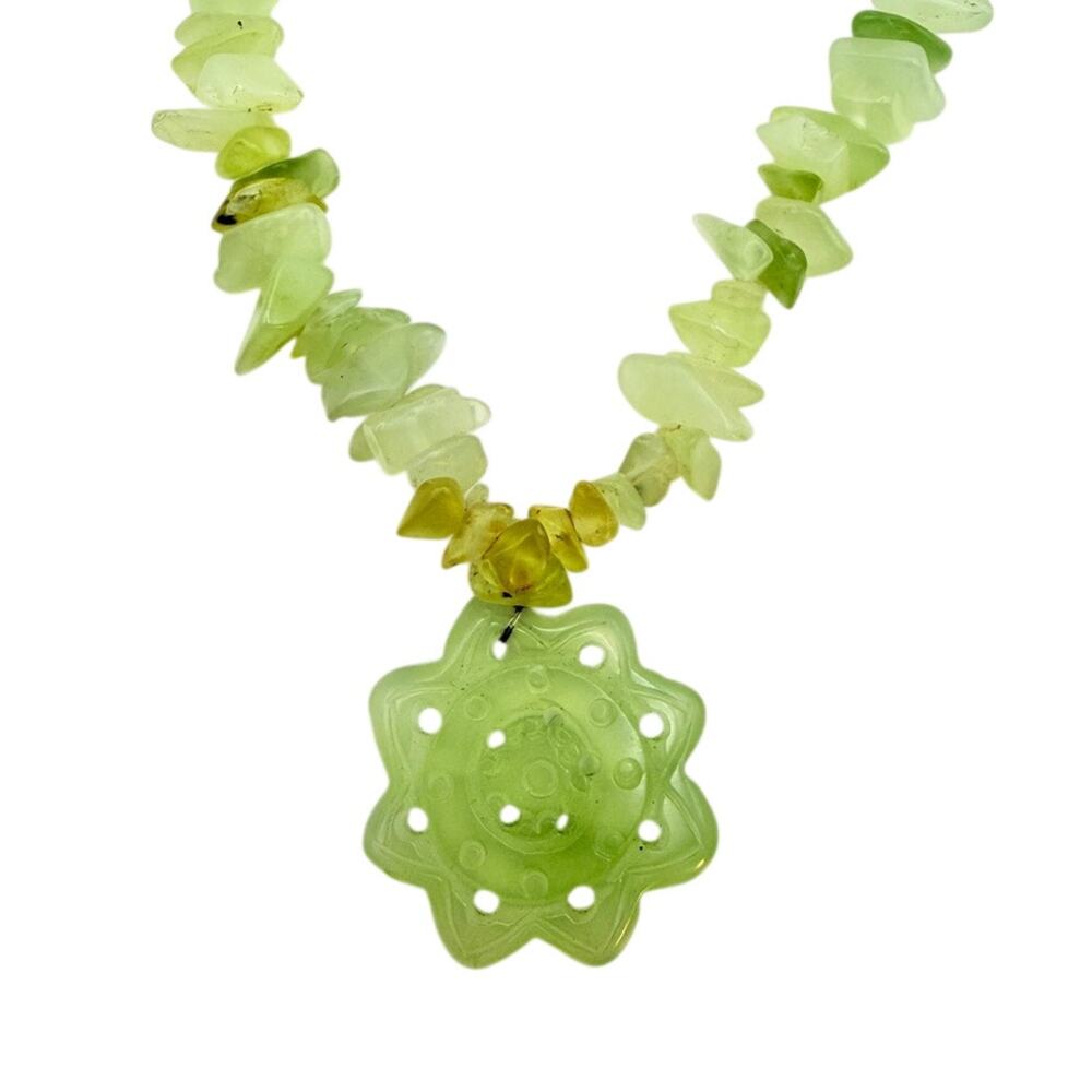 Vintage Handmade Artisan Nephrite Jade Sea Green Beaded Pendant Necklace 28"